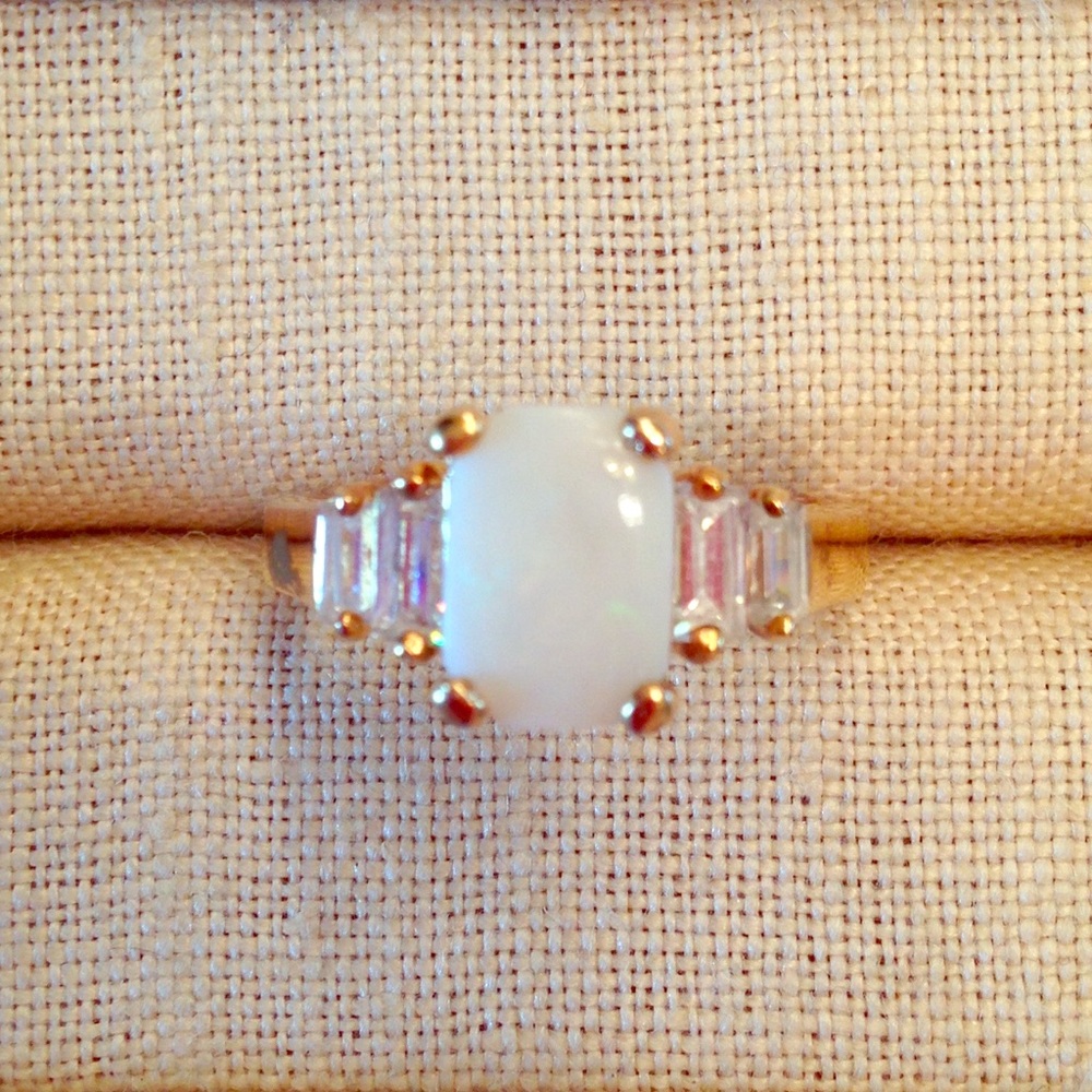 NWOT Opal & Cubic Zirconia Ring